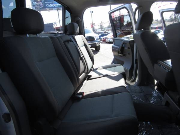2007 Nissan Titan 4X4 Crew Cab LE SILVER 115K 1 OWNER SO NICE ! for sale in Milwaukie, OR – photo 17