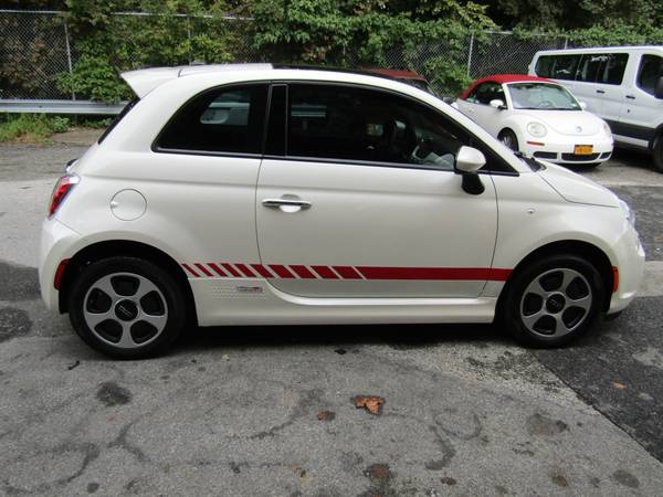 2015 Fiat 500e, Panorama Roof, Like New for sale in Yonkers, NY – photo 17