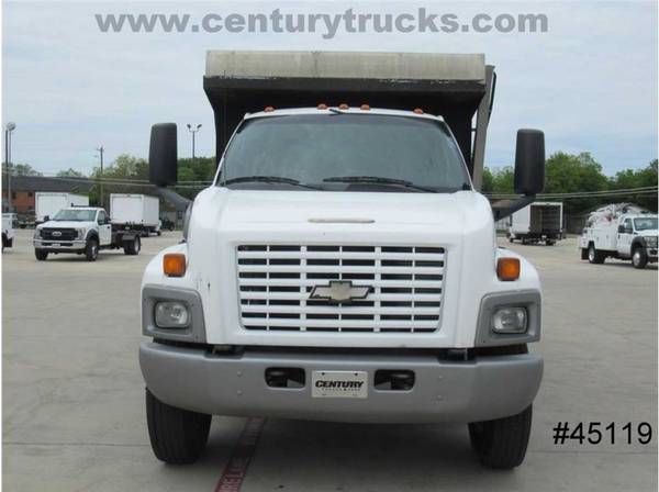2003 Chevrolet 7500 Regular Cab White Great Price WHAT A DEAL for sale in Grand Prairie, TX – photo 13