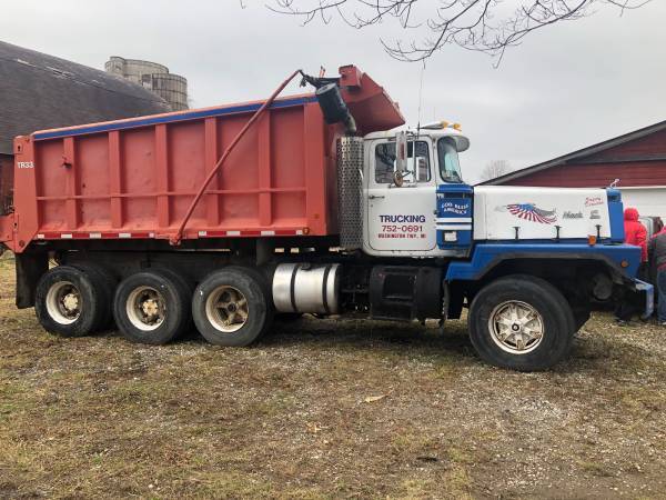 dump truck tri axel - cars & trucks - by owner - vehicle automotive... for sale in Jackson, MI – photo 2