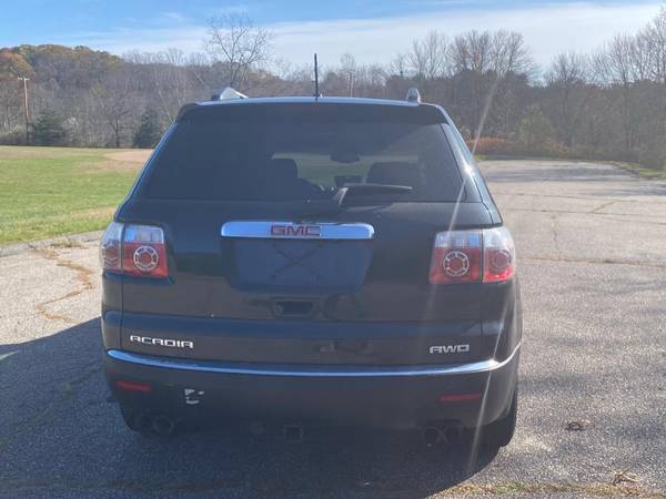 2010 GMC Acadia AWD 4dr SLT2 -EASY FINANCING AVAILABLE - cars &... for sale in Bridgeport, CT – photo 8