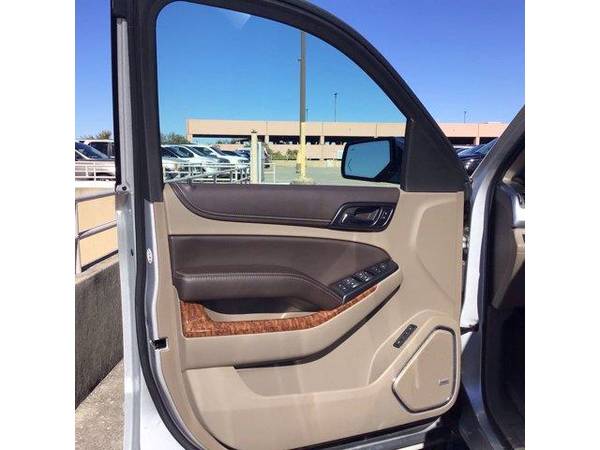 2018 Chevrolet Tahoe SUV (Silver Ice Metallic) - cars & trucks - by... for sale in San Antonio, TX – photo 18