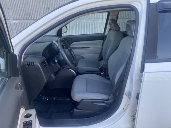 2007 Jeep Compass Sport. DRIVES LIKE NEW!! - cars & trucks - by... for sale in Arleta, CA – photo 11