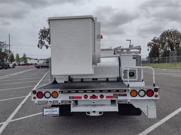 2012 Ford F550 bucket 35Ft, new engine 5 years warraty, 6 8 gas - cars for sale in Santa Ana, CA – photo 8