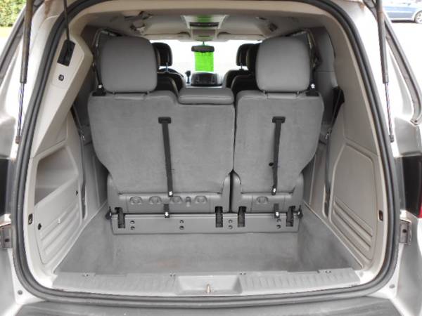 2011 Volkswagen Routan SE 102k Miles Leather 2 DVD Players Rev.... for sale in Seymour, CT – photo 22