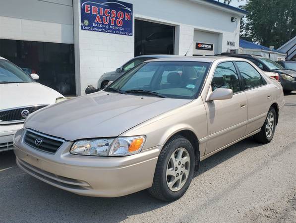 2000 Toyota Camry LE, Great Kid Car - cars & trucks - by dealer -... for sale in Ankeny, IA – photo 7