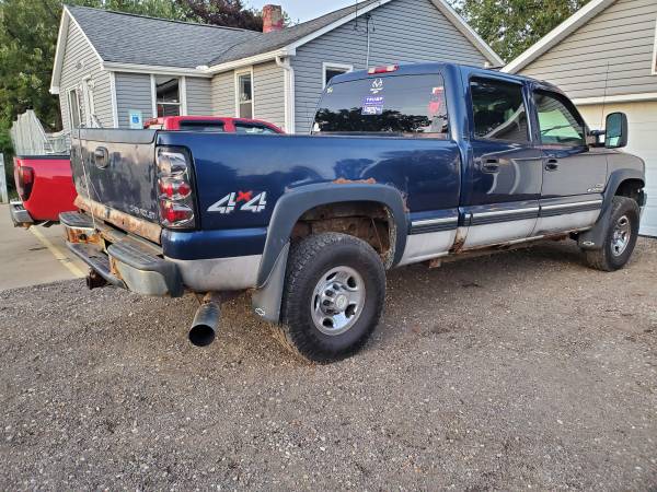 2004 chevy duramax 4x4 crew cab for sale in Wooster, OH – photo 3
