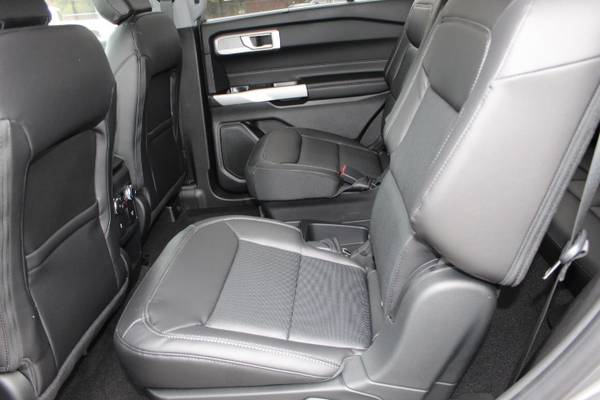 2021 Ford Explorer Limited SUV - - by dealer - vehicle for sale in Saint Louis, IL – photo 14