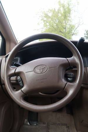 2002 Toyota Sienna LE Minivan BUY HERE PAY HERE! HABLAMOS ESPANOL! for sale in Murfreesboro, TN – photo 20