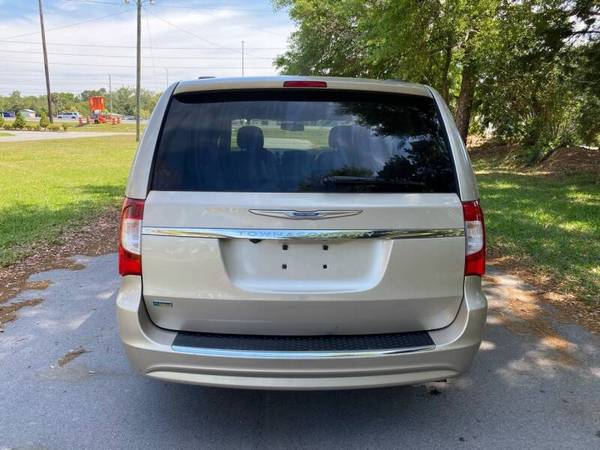 2013 Chrysler Town n Country - - by dealer - vehicle for sale in PORT RICHEY, FL – photo 5