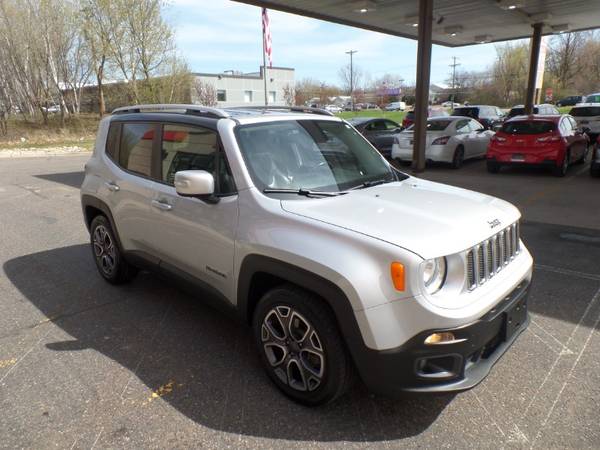 2016 Jeep Renegade Limited FWD - - by dealer - vehicle for sale in Maplewood, MN – photo 3