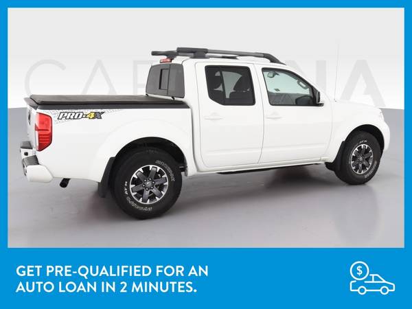 2016 Nissan Frontier Crew Cab PRO-4X Pickup 4D 5 ft pickup White for sale in Park Ridge, IL – photo 9