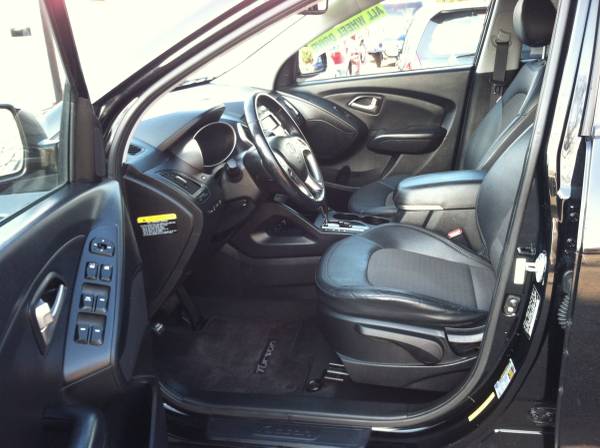 2010 Hyundai Tucson 4-Door - cars & trucks - by dealer - vehicle... for sale in Columbia, PA – photo 7