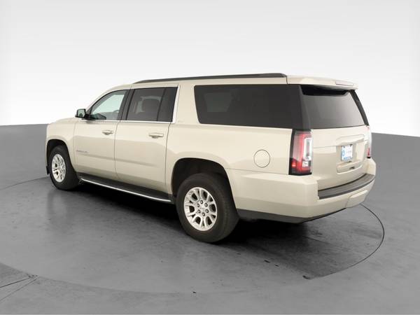 2017 GMC Yukon XL SLT Sport Utility 4D suv Silver - FINANCE ONLINE -... for sale in Cleveland, OH – photo 7