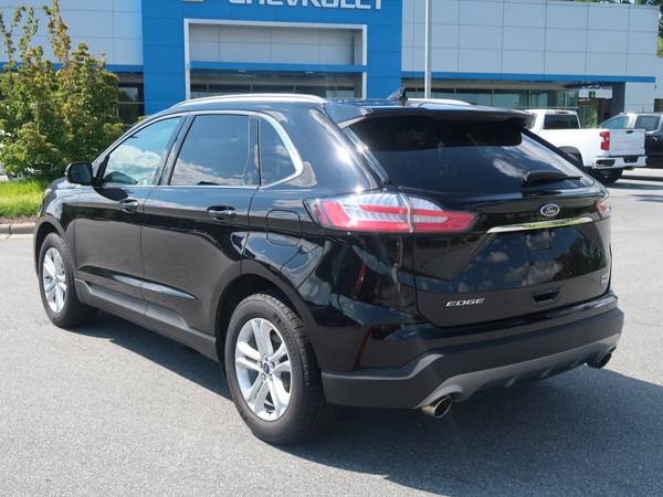 2019 Ford Edge SEL - cars & trucks - by dealer - vehicle automotive... for sale in Arden, NC – photo 2