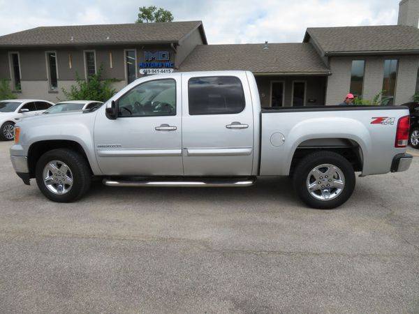 2010 GMC SIERRA 1500 SLE Z71 -EASY FINANCING AVAILABLE for sale in Richardson, TX – photo 8