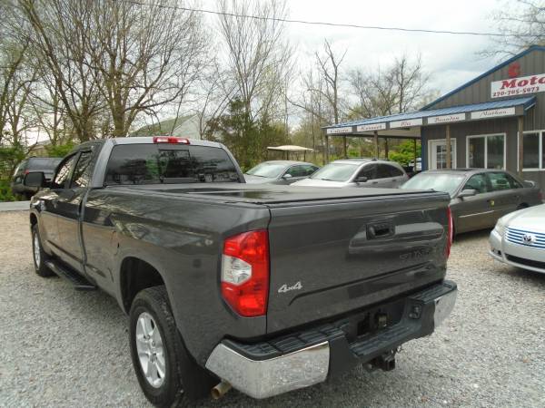 2015 Toyota Tundra Double-Cab 4x4 ( 1 Owner ) 5 7L 8 Bed - cars & for sale in Hickory, TN – photo 10