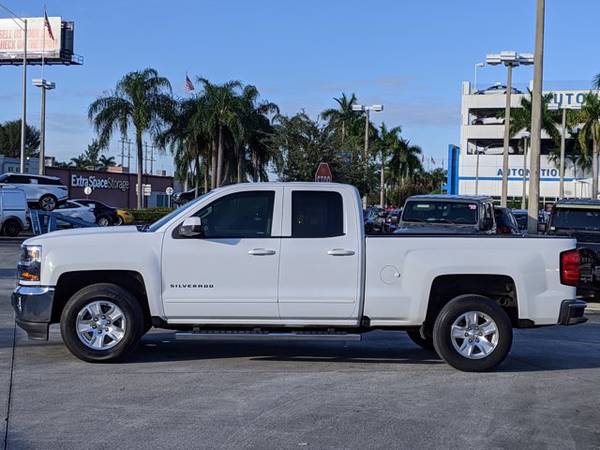 2018 Chevrolet Silverado 1500 LT SKU:JZ348543 Pickup - cars & trucks... for sale in Miami, FL – photo 10