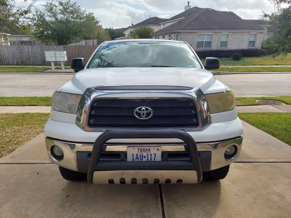 2008 TOYOTA TUNDRA SR5 5.7L V8 CREWMAX! ONE OWNER - cars & trucks -... for sale in smithville, TX – photo 17