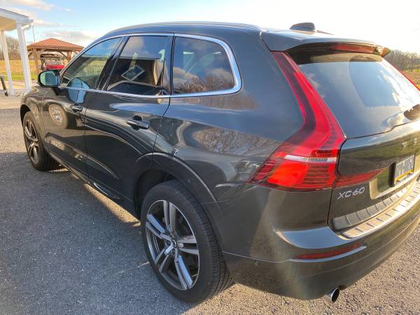 EXCELLENT 2019 Volvo XC60 6500 miles - cars & trucks - by owner -... for sale in Fredericksburg, PA – photo 6