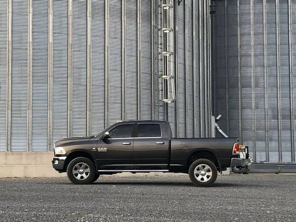 2018 Ram 2500 4x4 Diesel Crew Cab Truck for sale in Monrovia, IN – photo 9