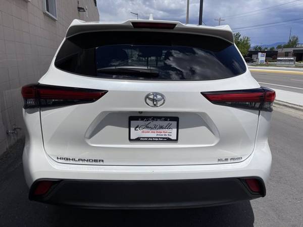 2020 Toyota Highlander Xle Awd Leather! Moon Roof! Factory Warranty! for sale in Boise, ID – photo 4