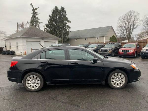 2011 Chrysler 200 4dr Sdn LX - cars & trucks - by dealer - vehicle... for sale in East Windsor, MA – photo 8