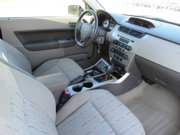 2009 FORD FOCUS*ONE OWNER**ONLY 66K*GR8 TIRES*BT*AUX*USB*COUPE*4CYL*... for sale in Highland, IL – photo 21