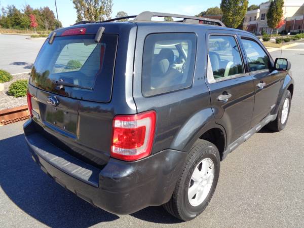 2008 Ford Escape XLS ++ 1 Owner + 83,000 Miles ++ - cars & trucks -... for sale in Greenville, NC – photo 7