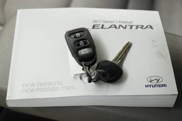 *CAMERA - BLUETOOTH* White 2017 Hyundai Elantra SE *ONE OWNER* -... for sale in Clinton, AR – photo 9