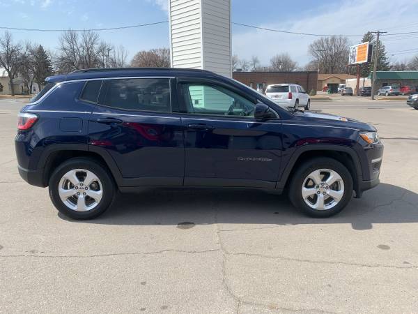 2017 Jeep Compass Latitude 4x4/ONLY 93k Miles! - cars & for sale in Grand Forks, ND – photo 5
