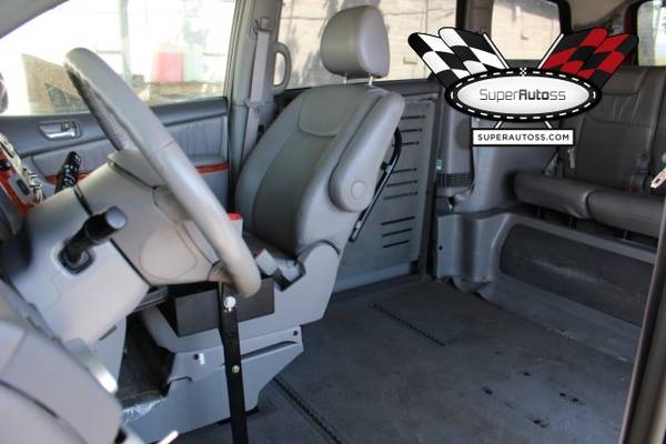 2009 Toyota Sienna Braun Rampvan, Damaged, Repairable, Salvage for sale in Salt Lake City, ID – photo 9