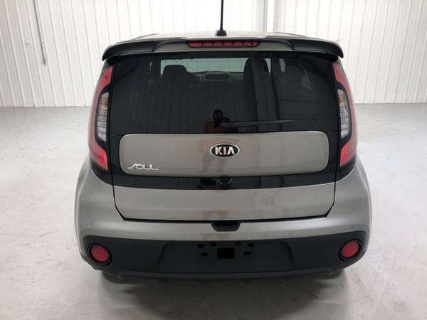2019 Kia Soul Fuel Efficient 4D Hatchback w Backup Camera For Sale for sale in Ripley, MS – photo 6