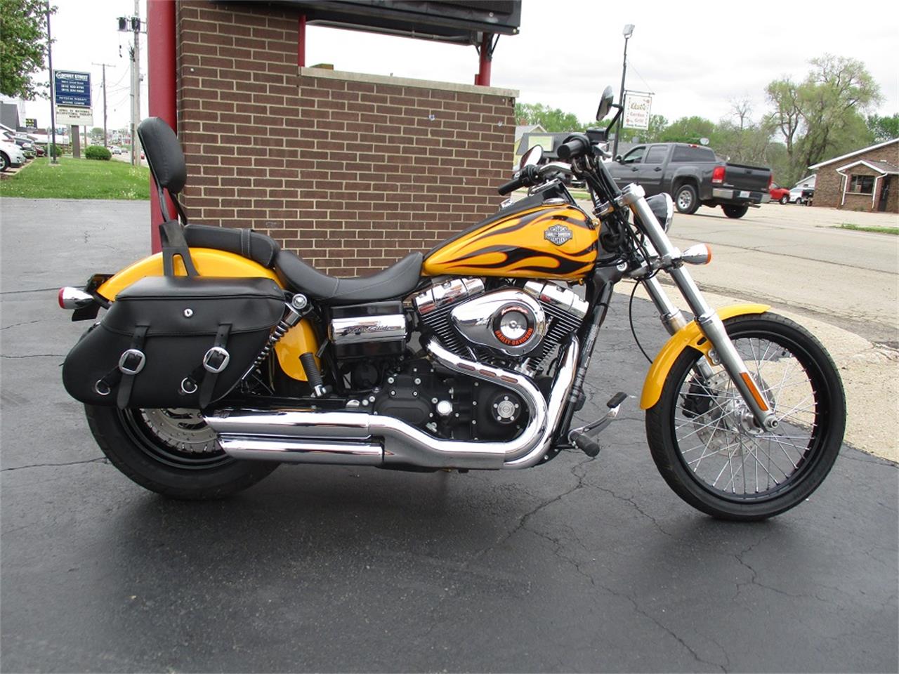 2011 Harley-Davidson Dyna Wide Glide for sale in Sterling, IL – photo 32