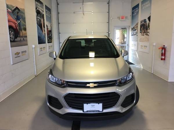 2017 Chevrolet Chevy Trax LS - - by dealer - vehicle for sale in Newton Falls, OH – photo 3