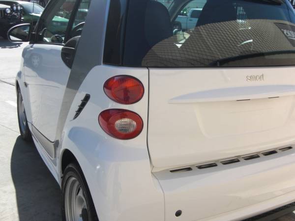 2015 SMART ELECTRIC DRIVE, ONLY 3, 500 MILES, LIKE NEW ! - cars & for sale in San Diego, CA – photo 8