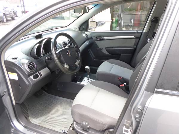 2009 Pontiac G3 * Hatchback* Great on Gas*Clean and Reliable! for sale in New Haven, CT – photo 13