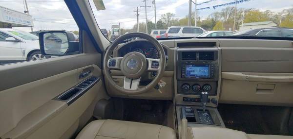 2011 Jeep Liberty Limited 4x4 4dr SUV - - by dealer for sale in Hazel Crest, IL – photo 21