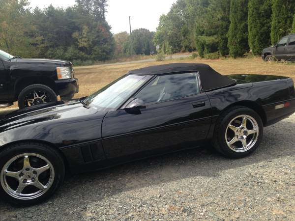 1987 Chevrolet Corvette convertible for sale in Madison, NC – photo 20