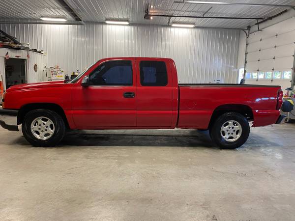 2007 Chevy Silverado 2x2 - cars & trucks - by owner - vehicle... for sale in Frontenac, MO – photo 2
