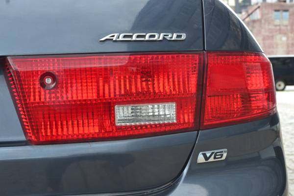 2005 Honda Accord EX V6 for sale for sale in Brooklyn, NY – photo 6