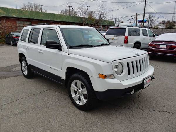 2016 Jeep Patriot White **Buy Here Pay Here** - cars & trucks - by... for sale in Nashville, TN – photo 5