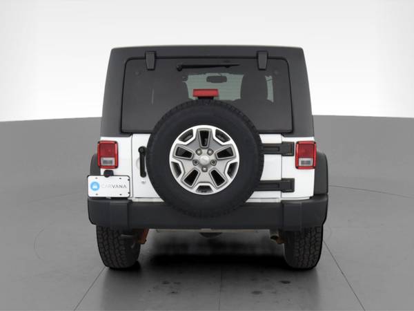 2015 Jeep Wrangler Unlimited Rubicon Sport Utility 4D suv White - -... for sale in Harker Heights, TX – photo 9