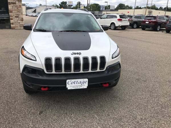 2016 Jeep Cherokee Trailhawk 4x4 - V6- Navigation - 12636 Miles. for sale in Wautoma, WI – photo 3