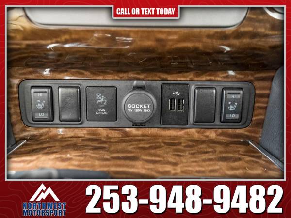 2020 Nissan Armada SV 4x4 - - by dealer - vehicle for sale in PUYALLUP, WA – photo 22