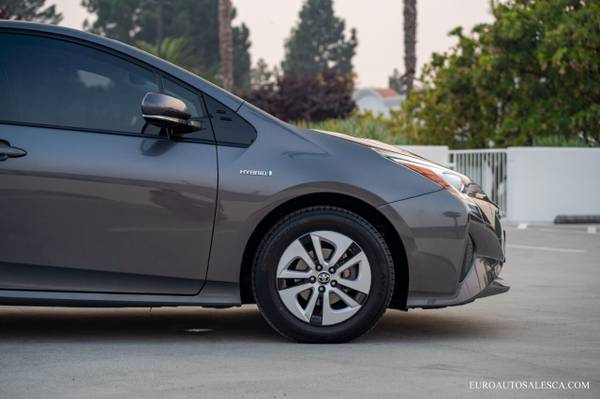 2017 Toyota Prius Four Touring 4dr Hatchback hatchback Gray - cars &... for sale in Santa Clara, CA – photo 14