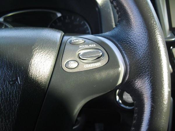 2014 Nissan Pathfinder SV 4x4 4dr SUV - - by dealer for sale in Junction City, KS – photo 17