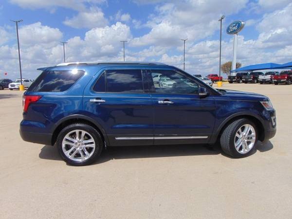 2016 Ford Explorer Limited (Mileage: 61,233) for sale in Devine, TX – photo 14