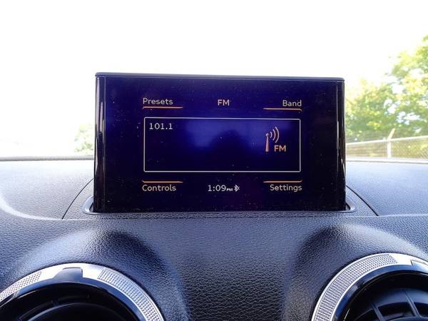 Audi A3 Leather Heated Bluetooth Sunroof Navigation Fully Loaded Cheap for sale in Norfolk, VA – photo 10
