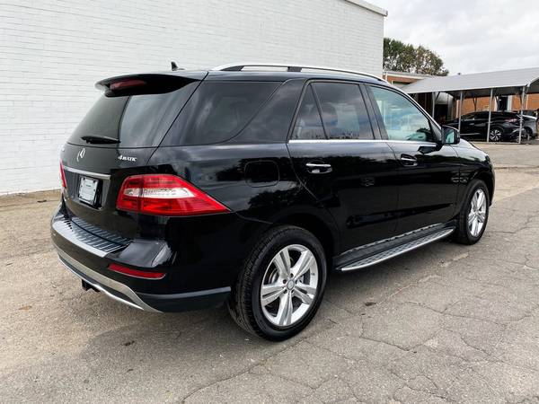 Mercedes Benz ML 350 4x4 AWD Sunroof Navigation Bluetooth SUV Towing... for sale in Fredericksburg, VA – photo 2